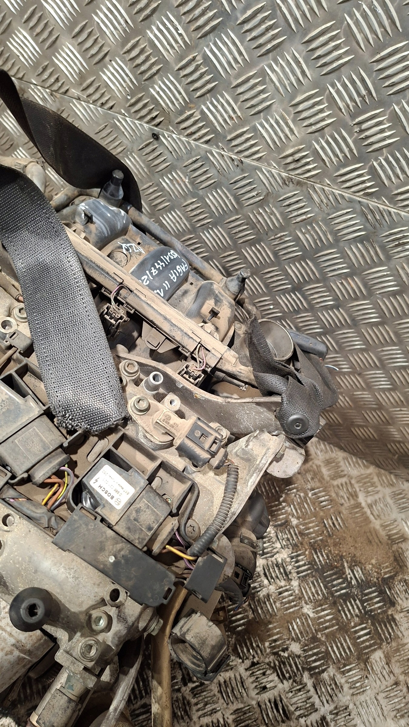 Moteur AZQ — vue 10
