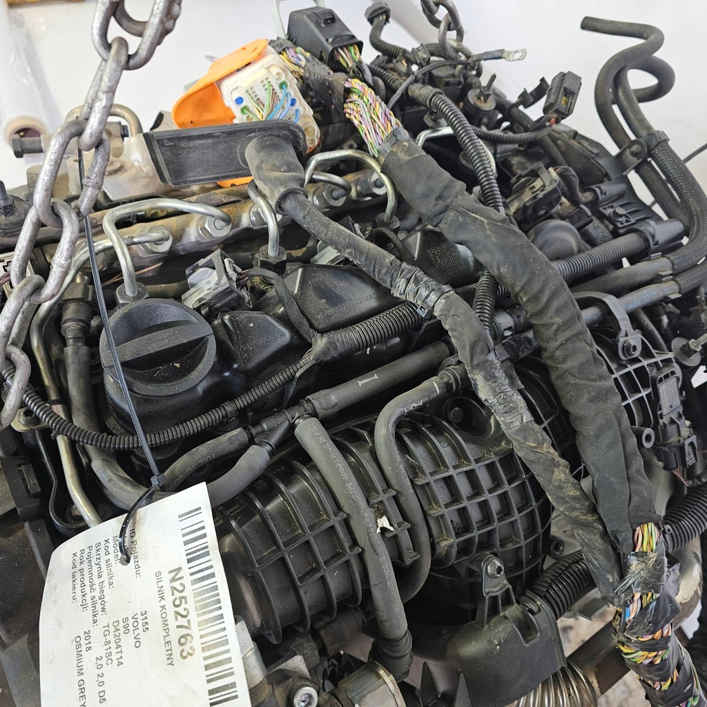 Moteur D 4204 T14 — vue 2