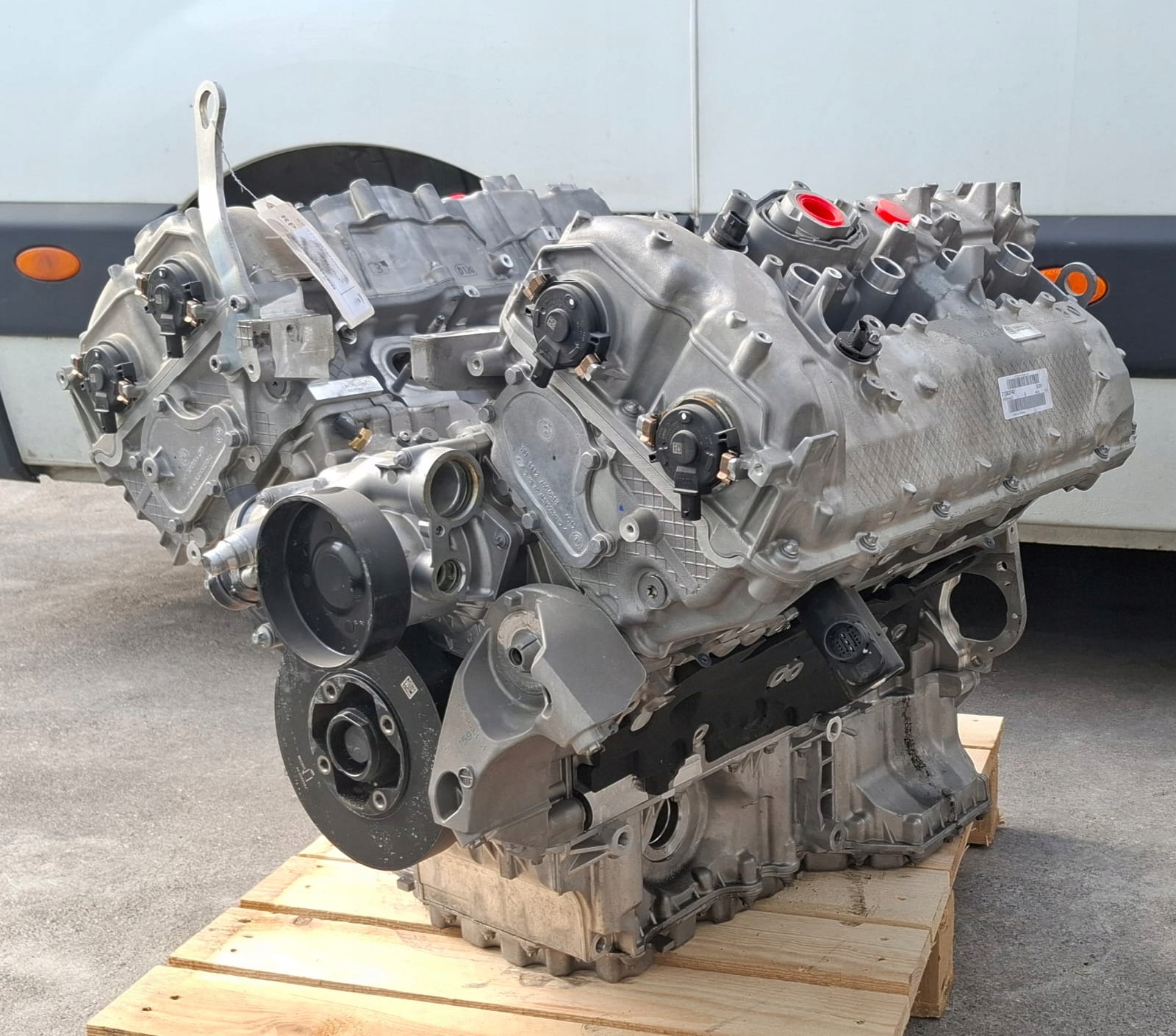 Moteur N63 B44 D — vue 1
