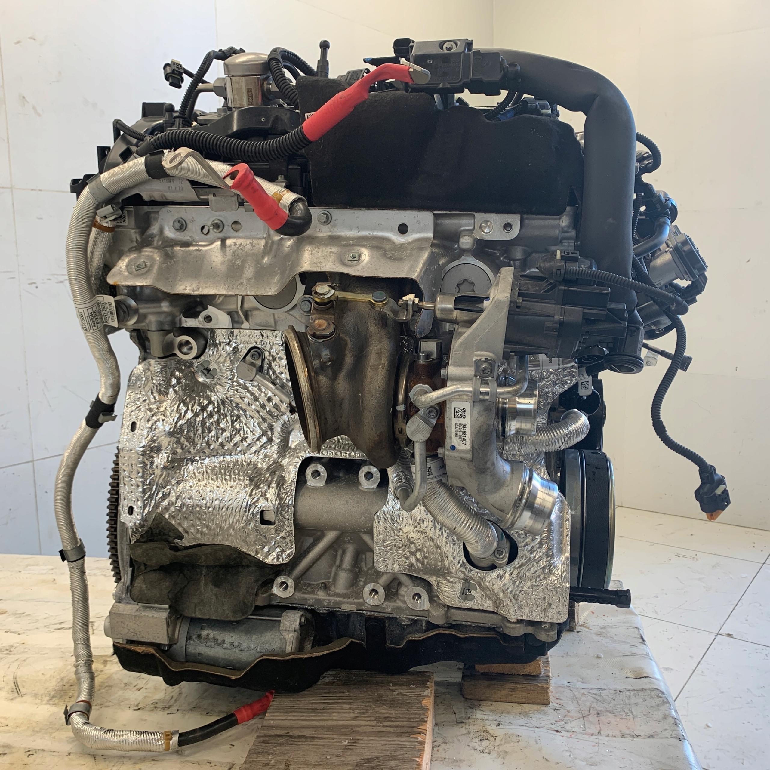 Moteur B48 B20 A — vue 1