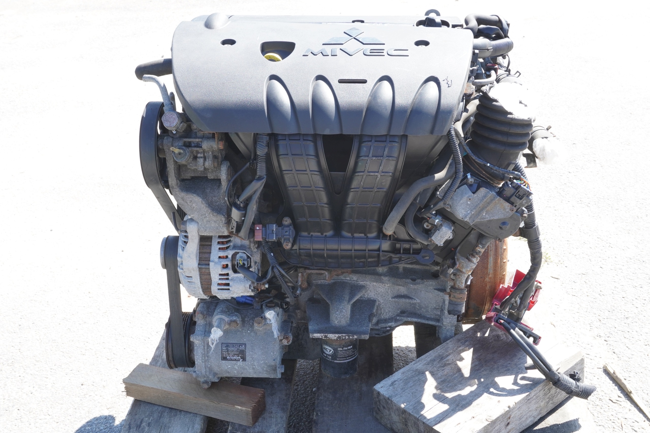 Moteur 4B10 - Image 1