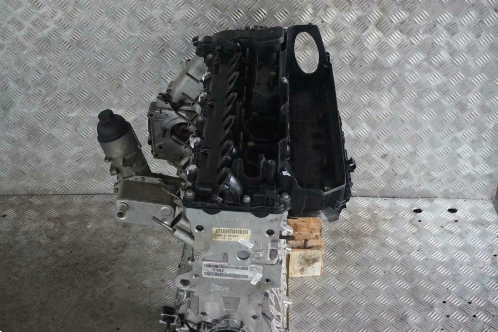 Moteur 306D3 — vue 4