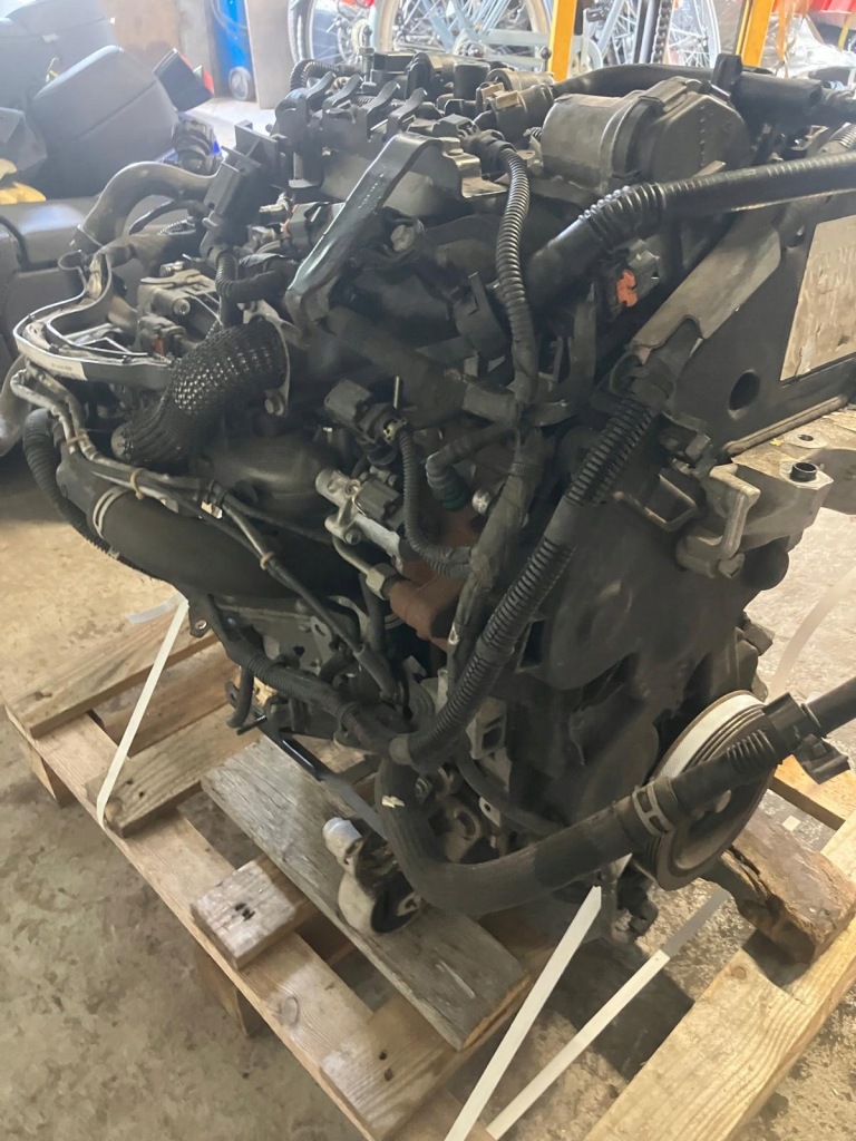 Moteur 9HC (DV6C) — vue 3