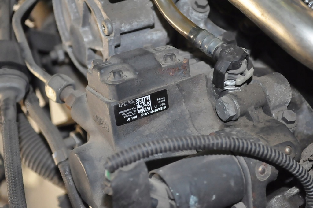 Moteur D 4204 T — vue 4