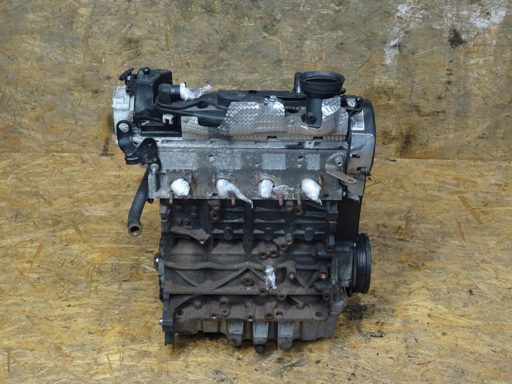 Moteur CBAA — vue 2