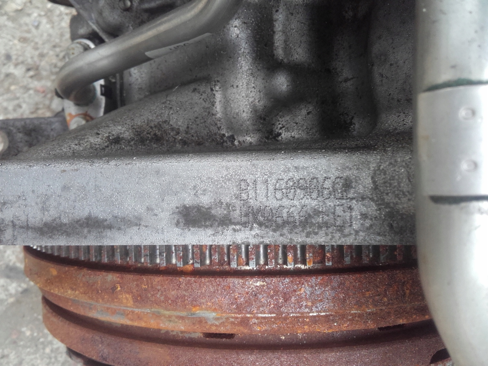 Moteur B 10 XFL — vue 3