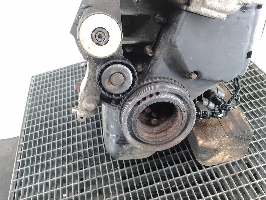 Moteur 169 A4.000 — vue 4