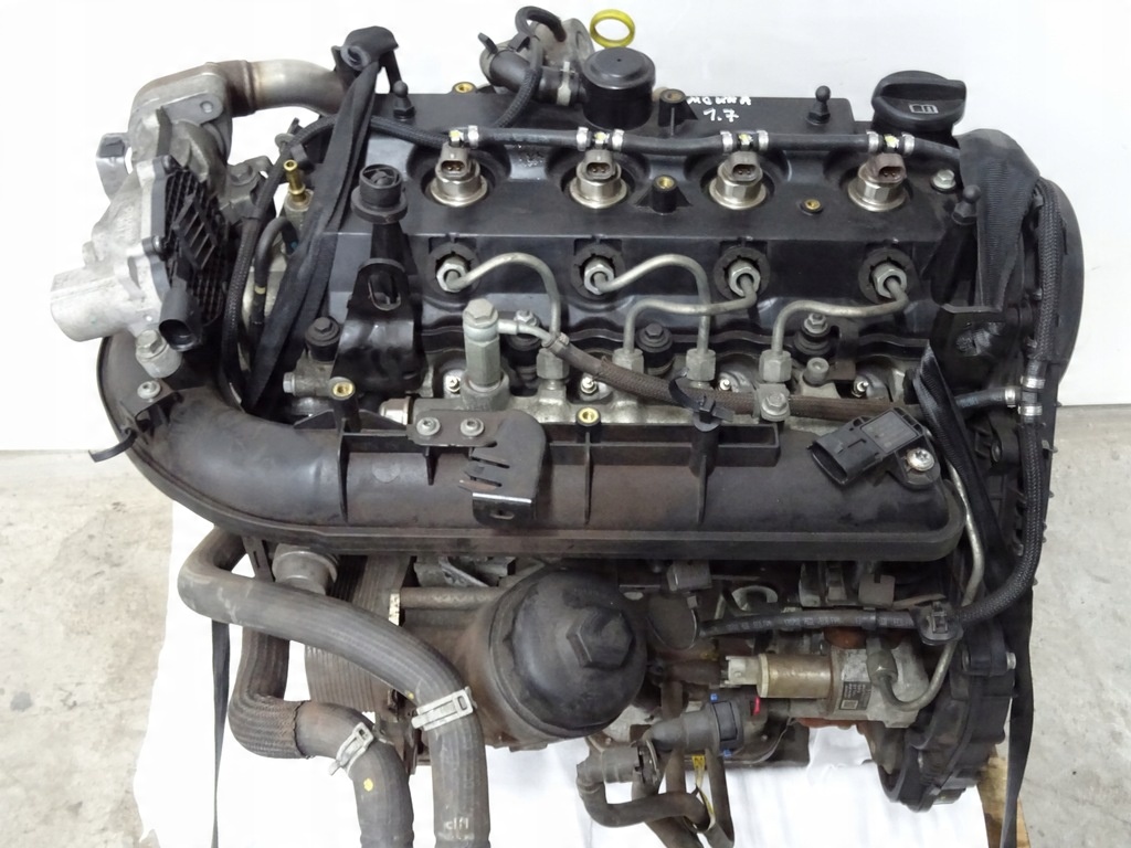 Moteur A 17 DTS — vue 2