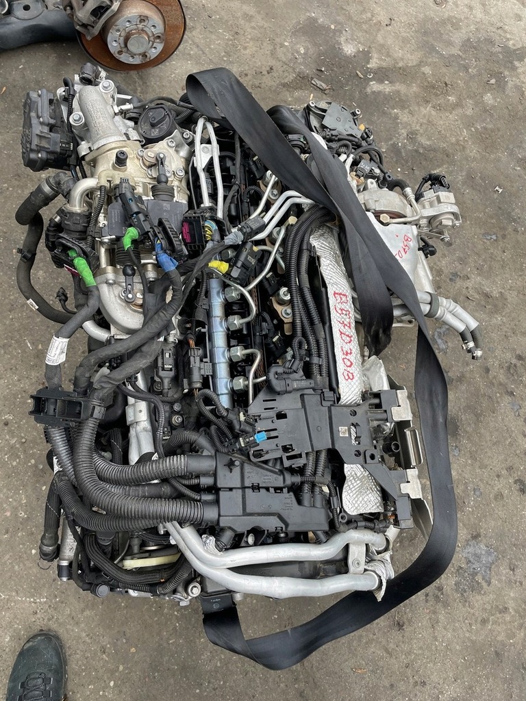 Moteur B57 D30 B — vue 4