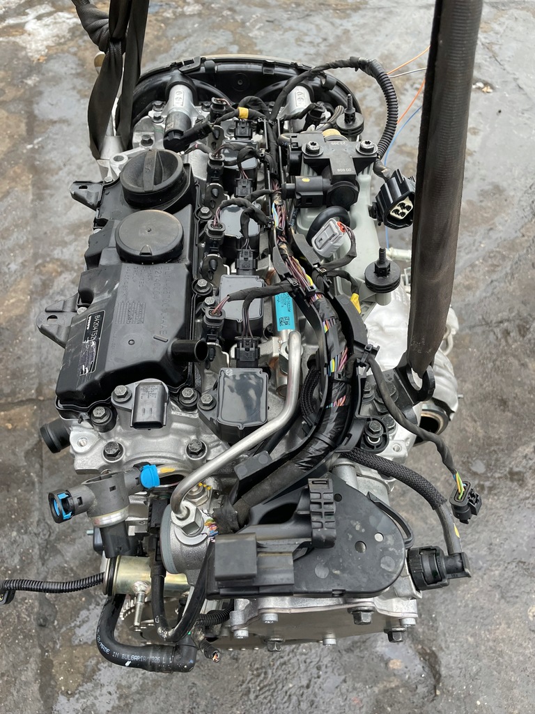 Moteur B 4204 T52 - Image 1