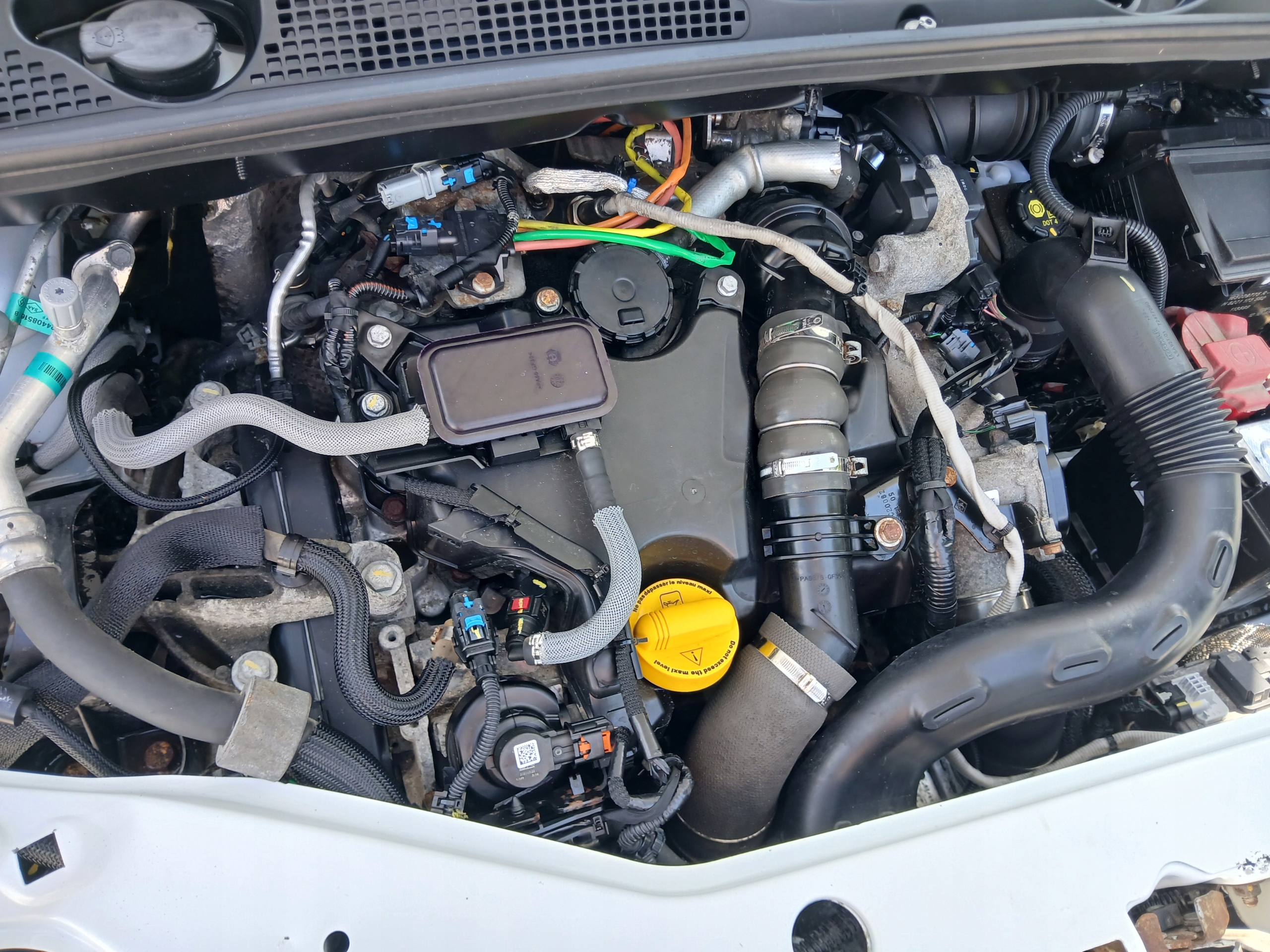 Moteur K9K 872 — vue 1