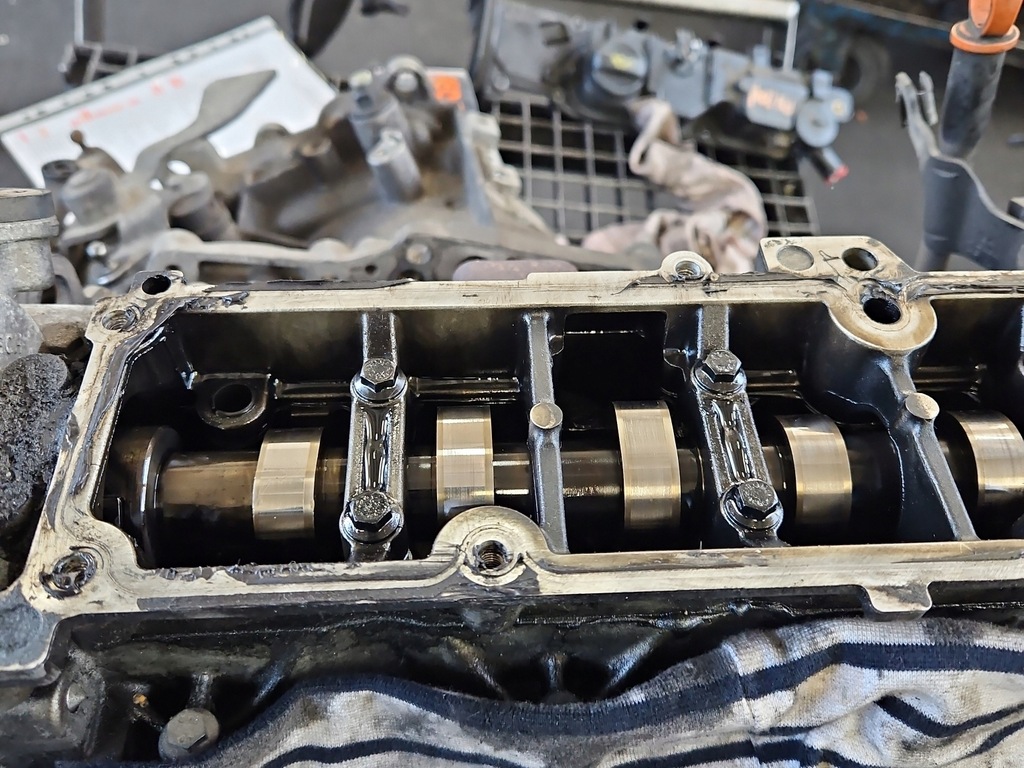 Moteur 9HC (DV6C) — vue 2