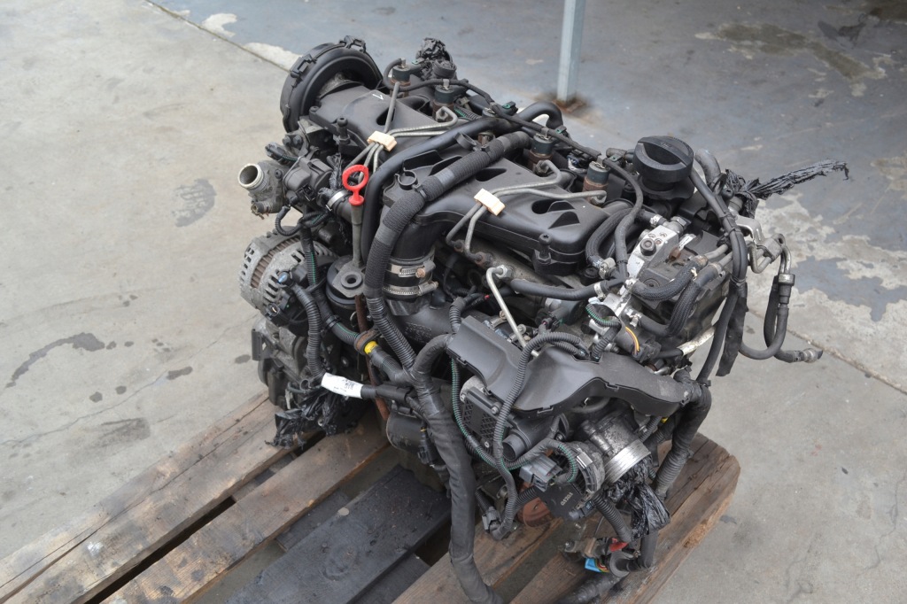 Moteur D 5244 T — vue 1