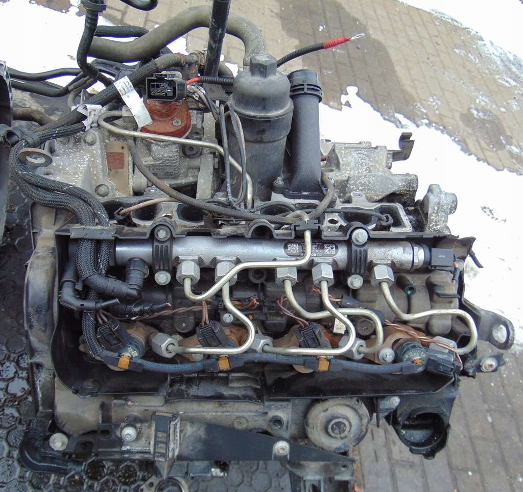 Moteur N47 D20 C — vue 1