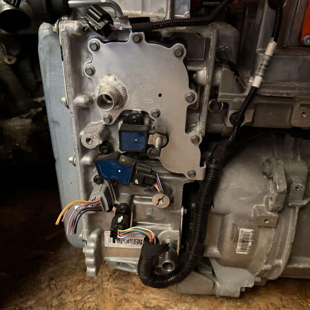 Moteur 5AQ 605 — vue 3
