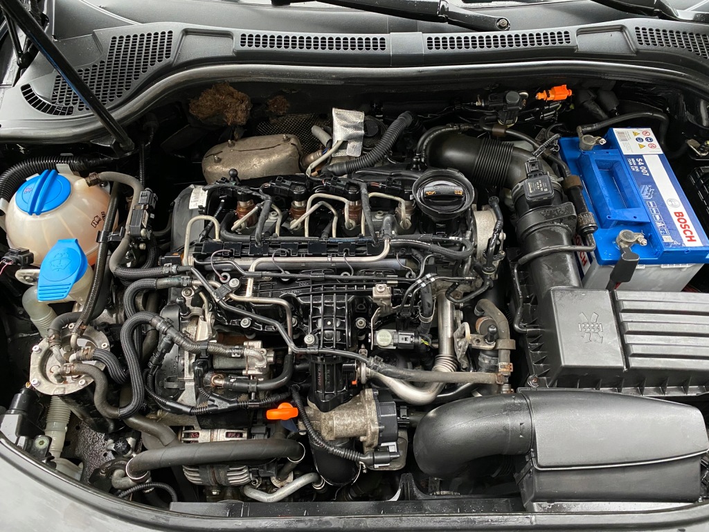 Moteur CAYB — vue 1