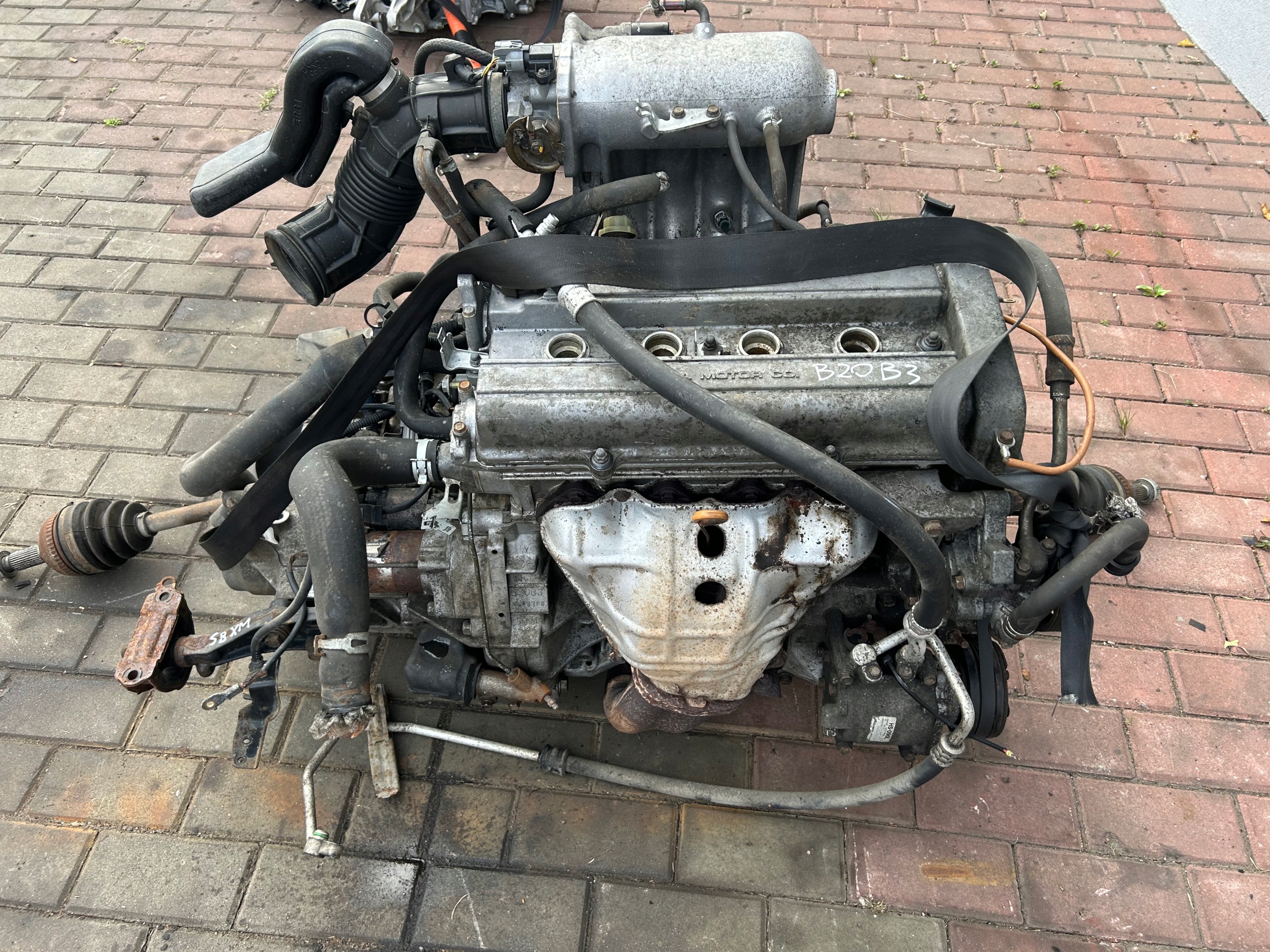 Moteur B20B — vue 3