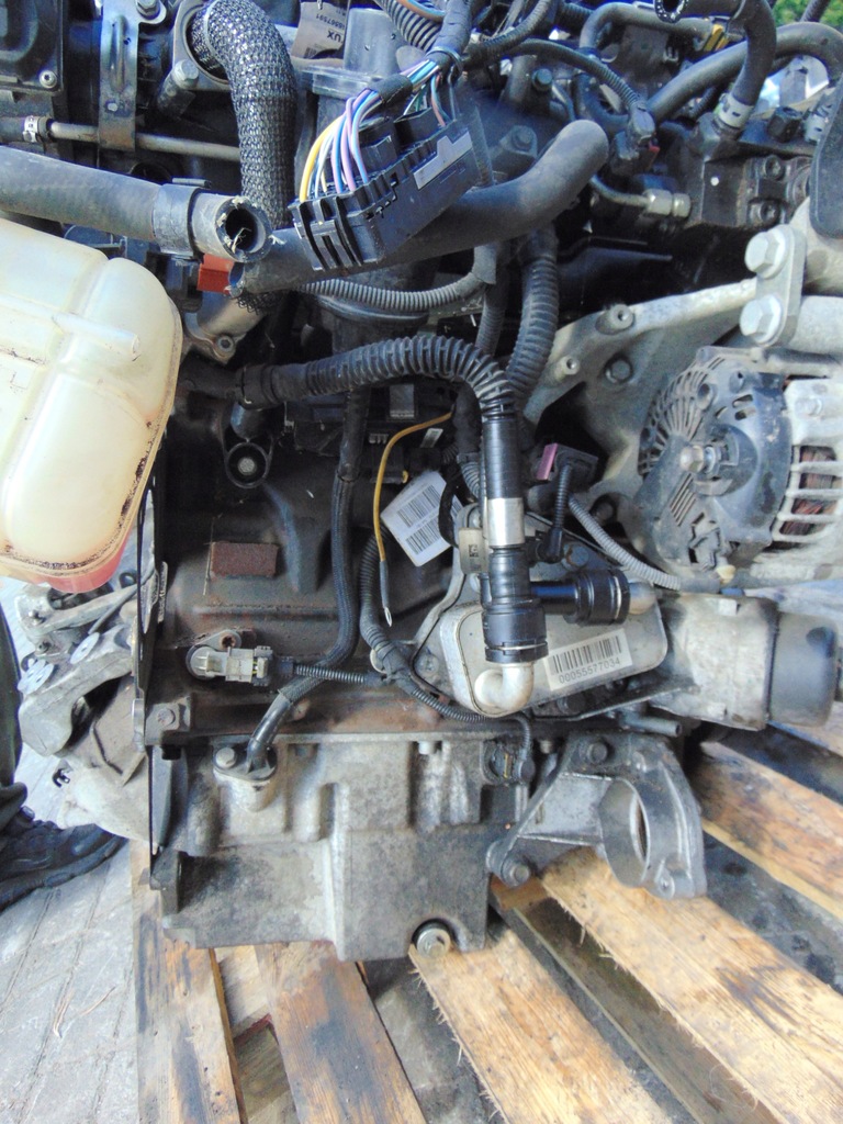 Moteur A 20 DTH — vue 3