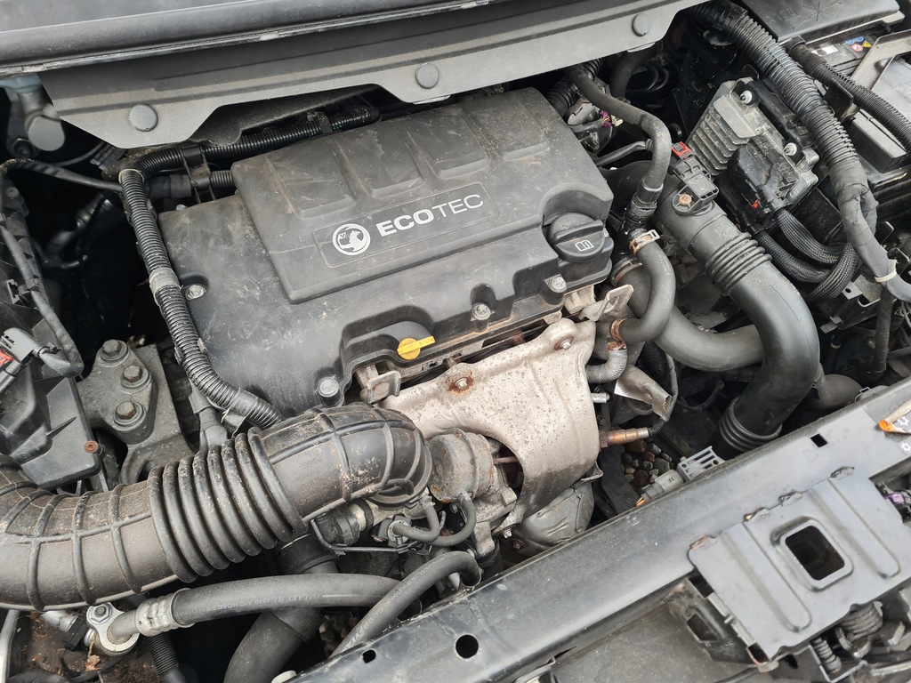 Moteur A 14 NET — vue 2