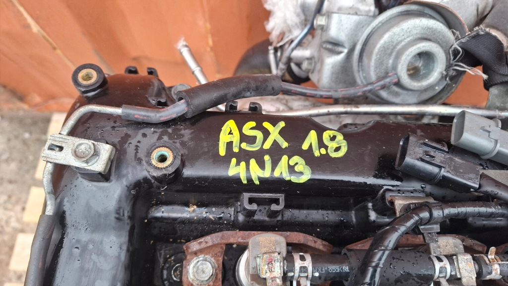 Moteur 4N13 — vue 2