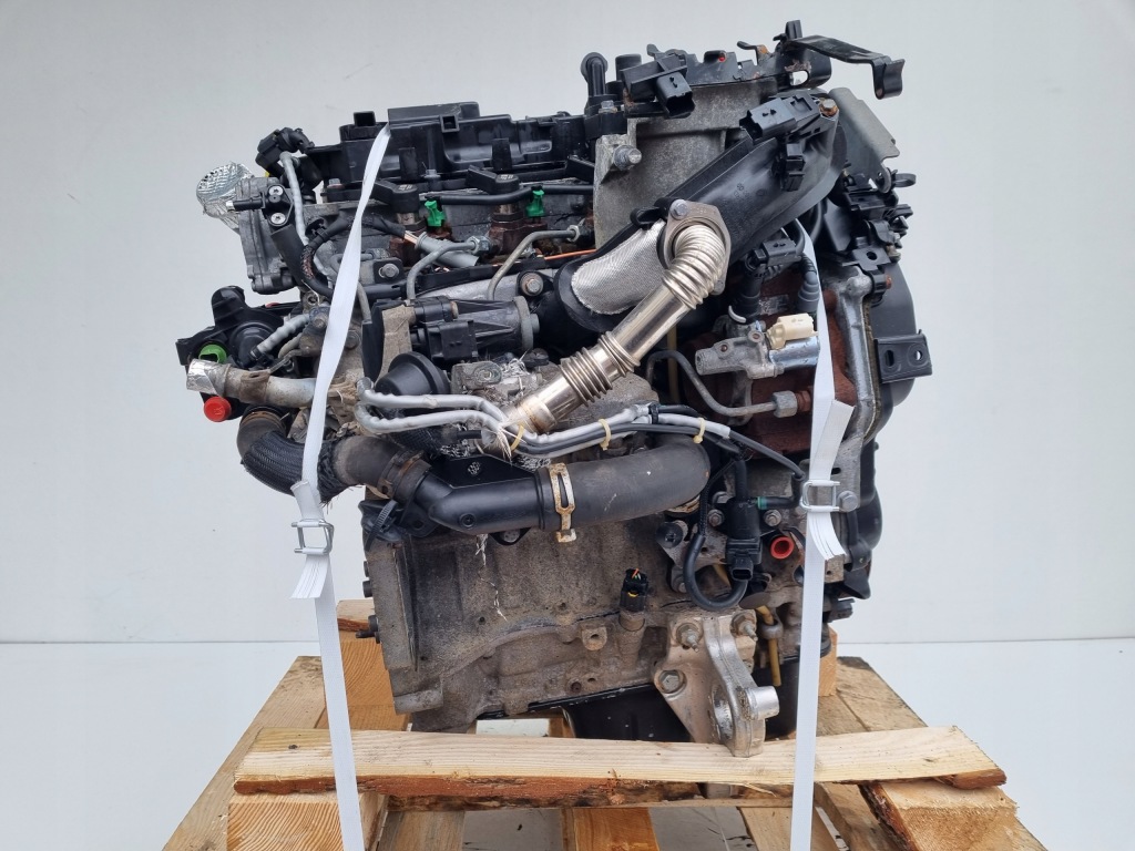 Moteur 9HL (DV6C) — vue 3