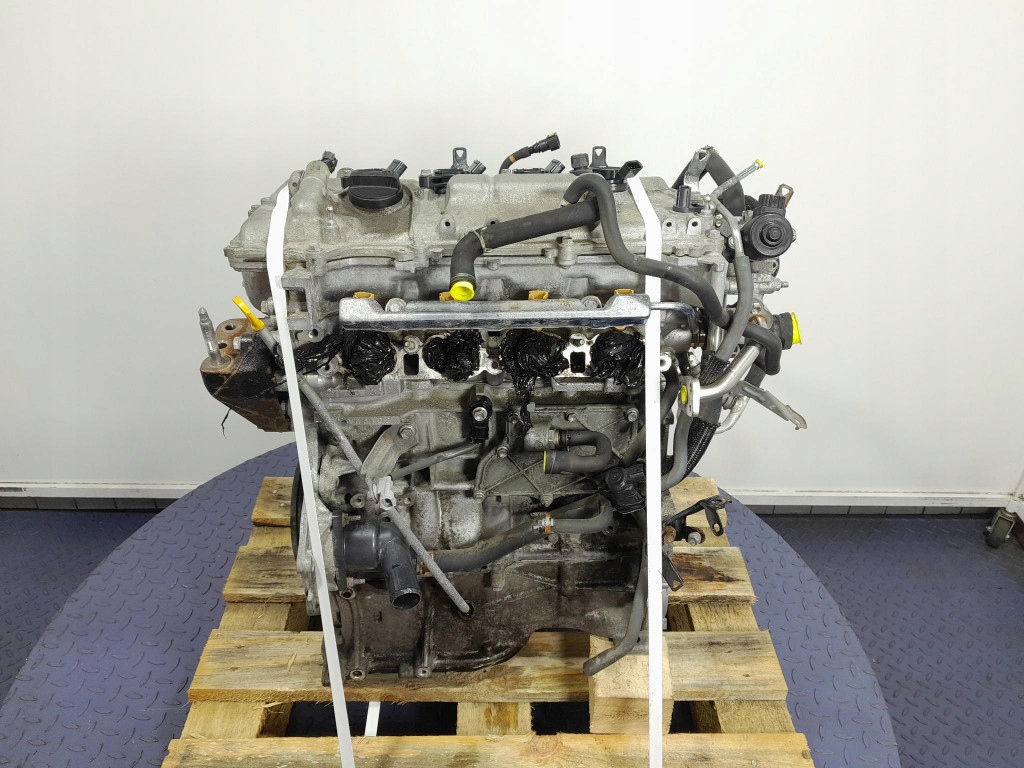 Moteur 2ZR-FXE — vue 1