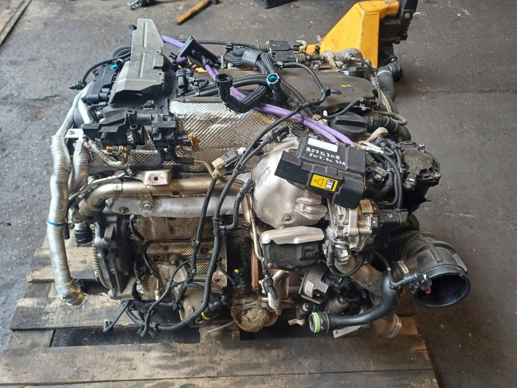 Moteur B57 D30 B — vue 1