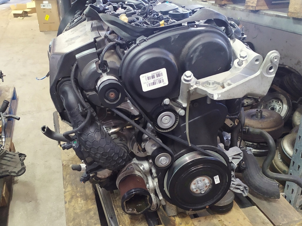 Moteur B 4204 T34 - Image 1