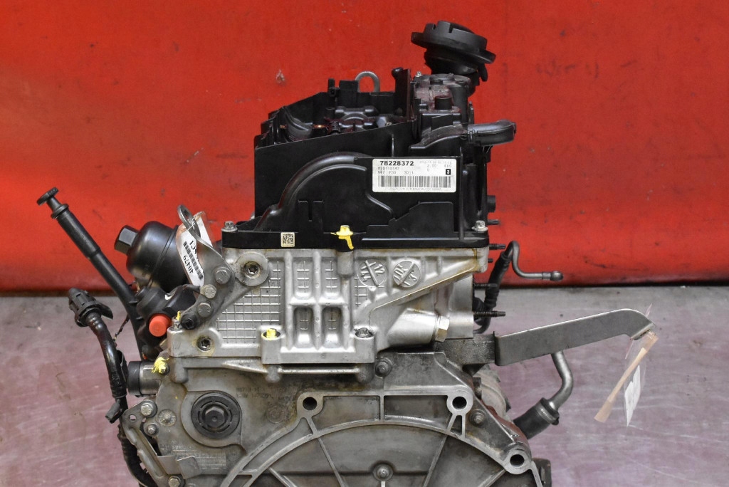 Moteur N47 D20 C — vue 10