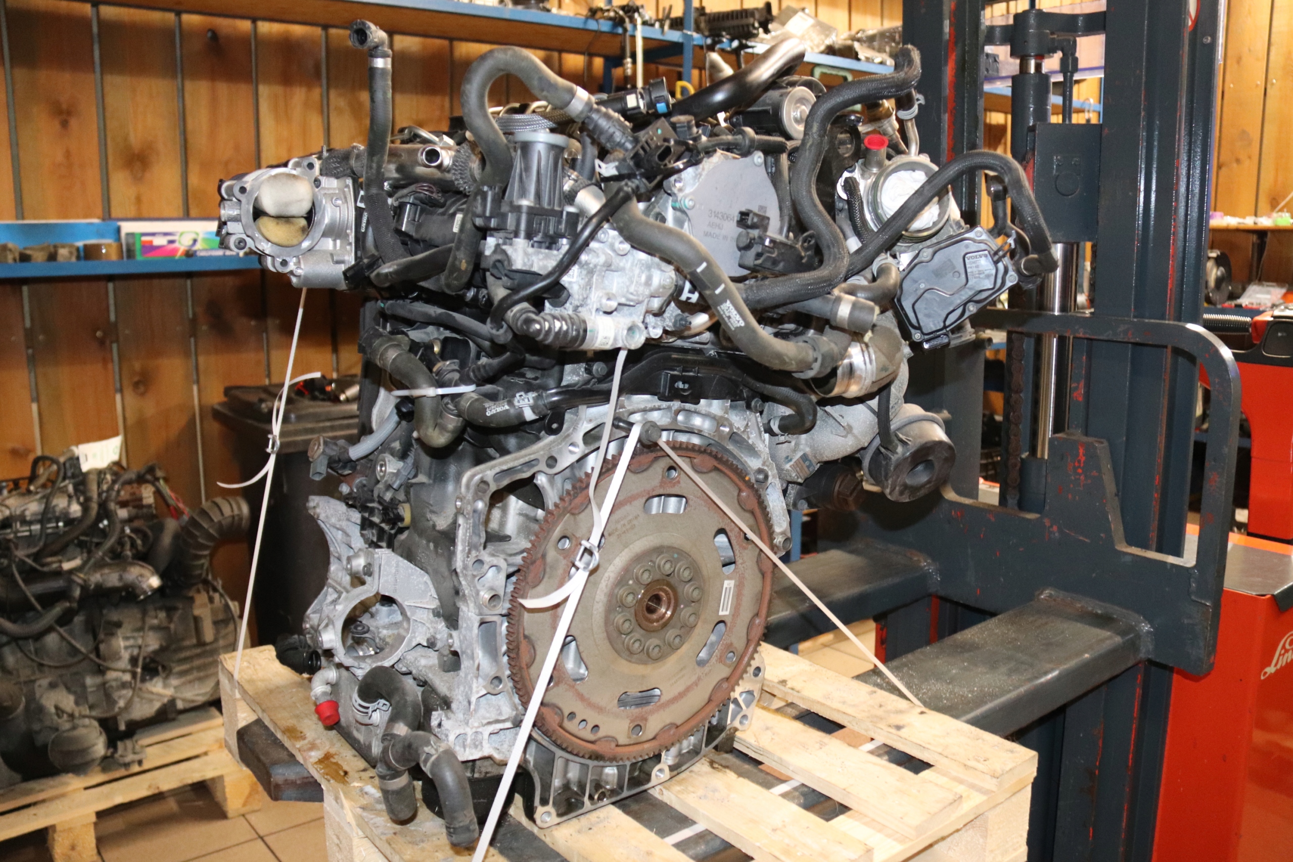 Moteur D 420 T8 — vue 5