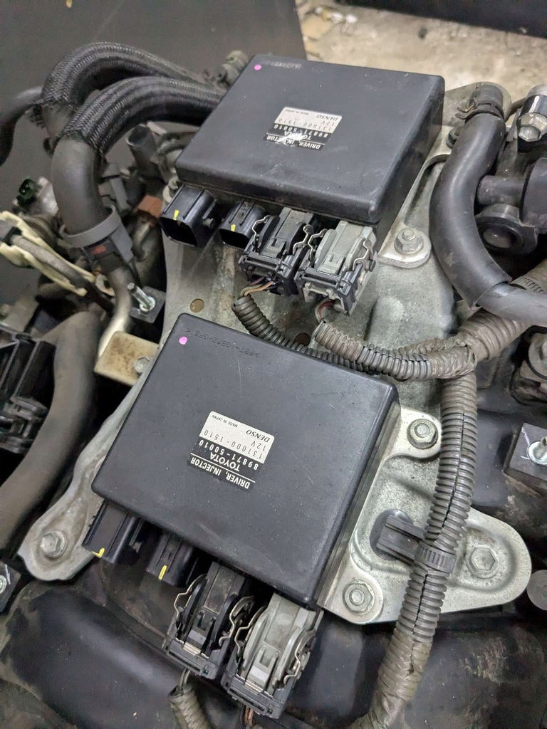 Moteur 1UR-FSE — vue 6
