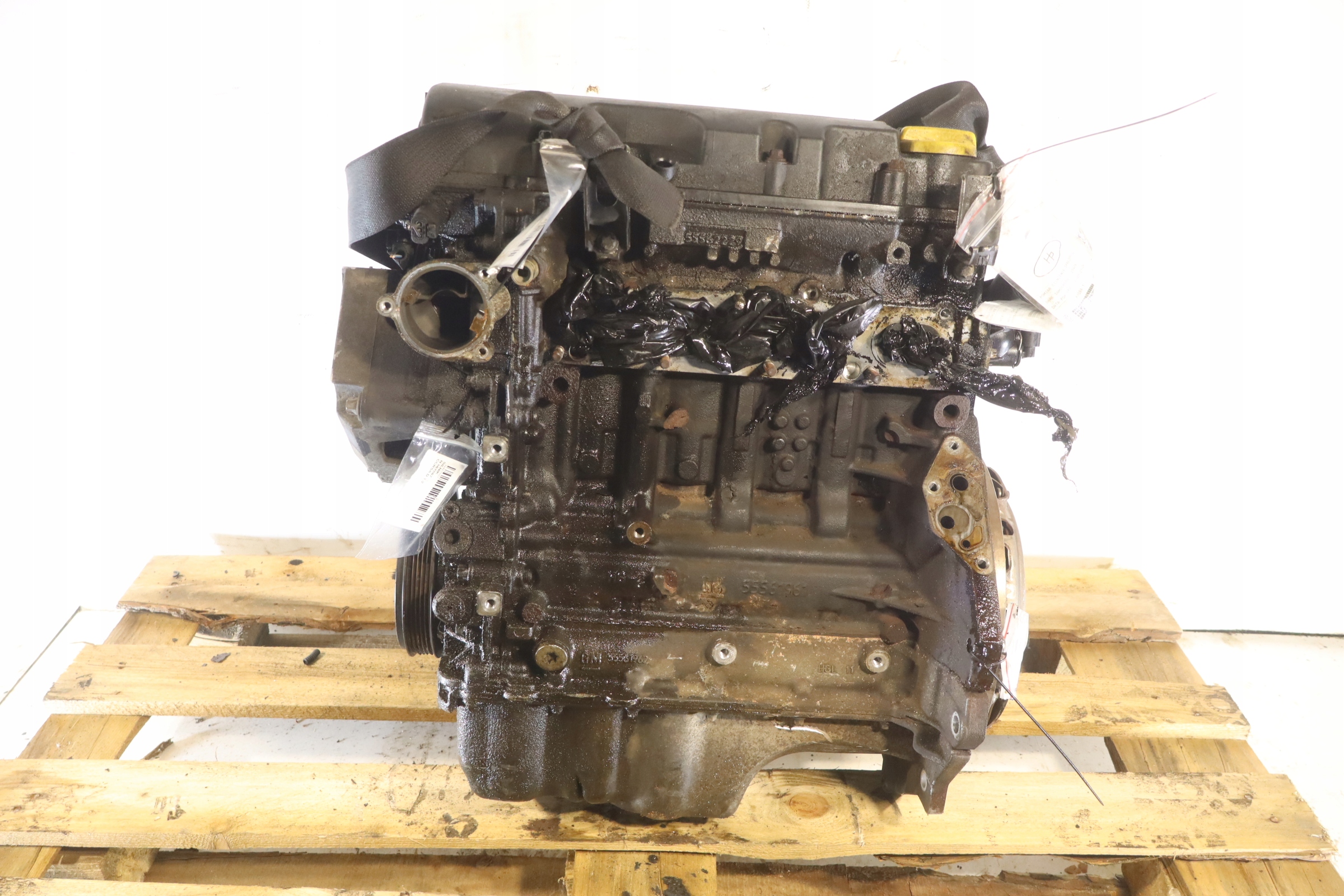 Moteur A 12 XER — vue 1