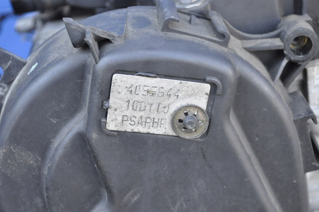 Moteur RHF (DW10BTED4) — vue 3