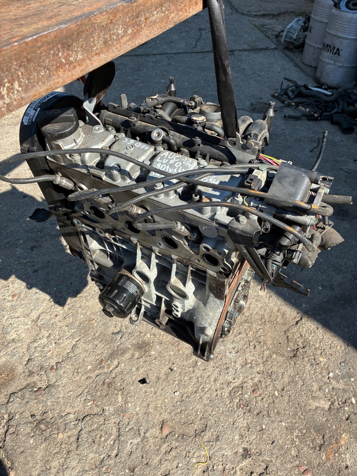 Moteur AUC — vue 1