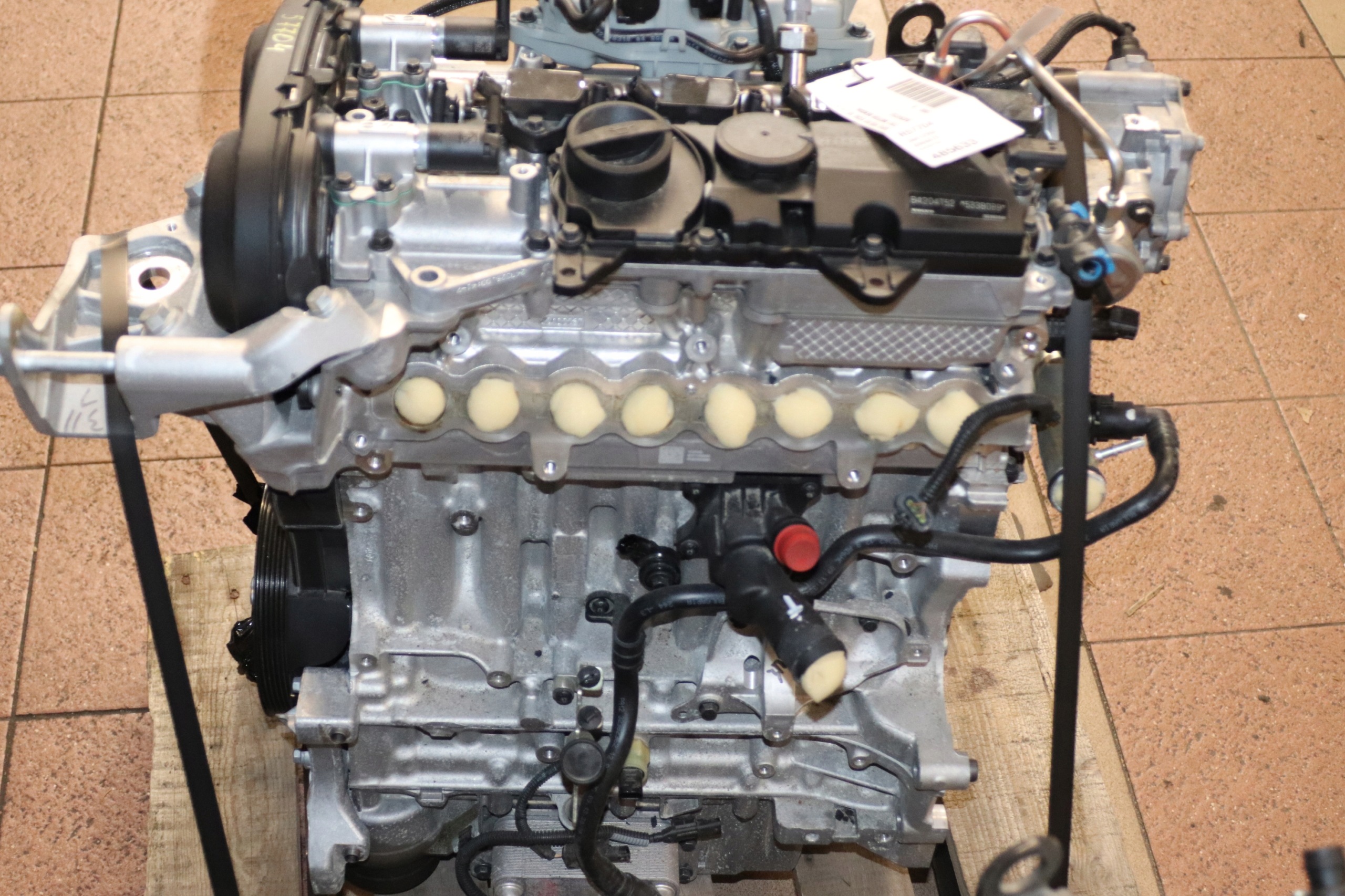 Moteur B 4204 T52 - Image 1