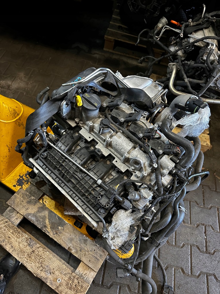 Moteur CZCA — vue 1