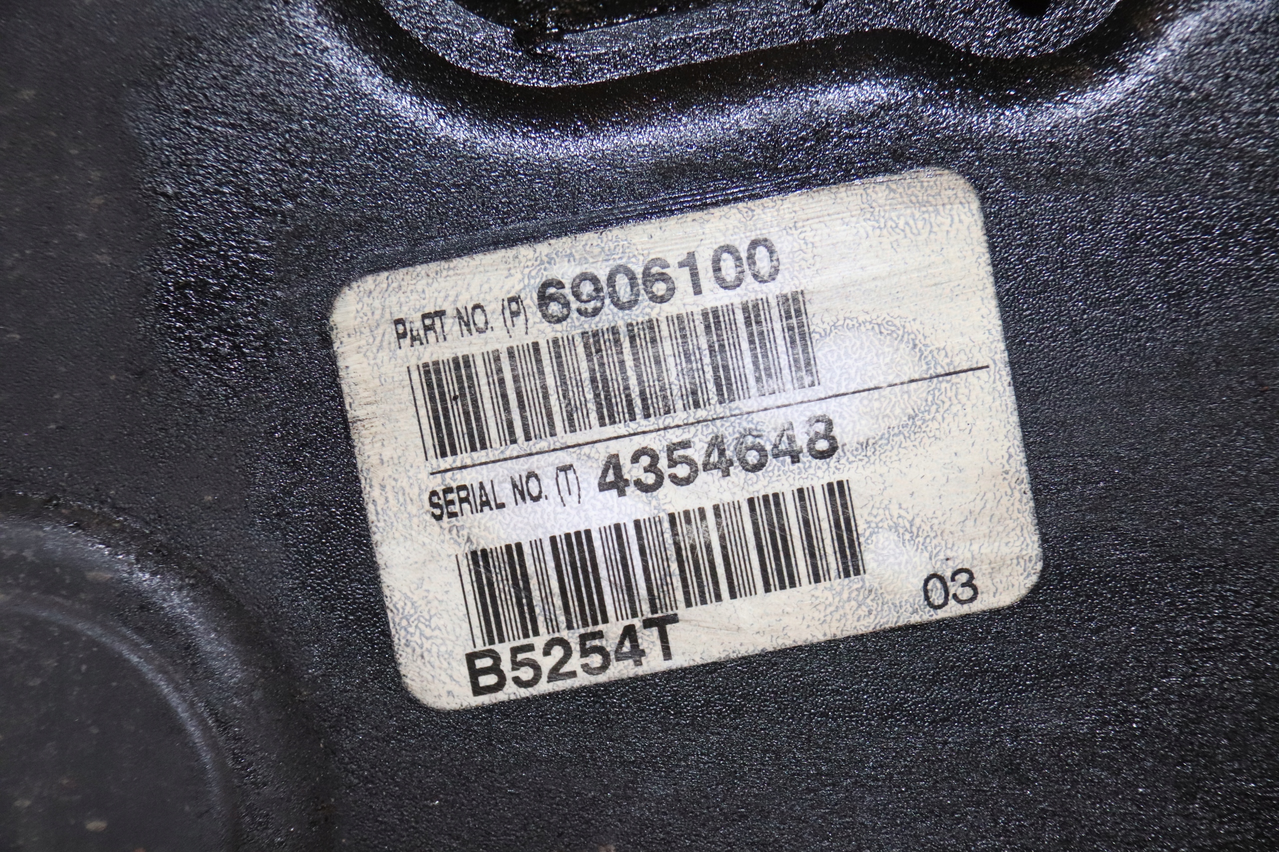 Moteur B 5254 T8 — vue 7