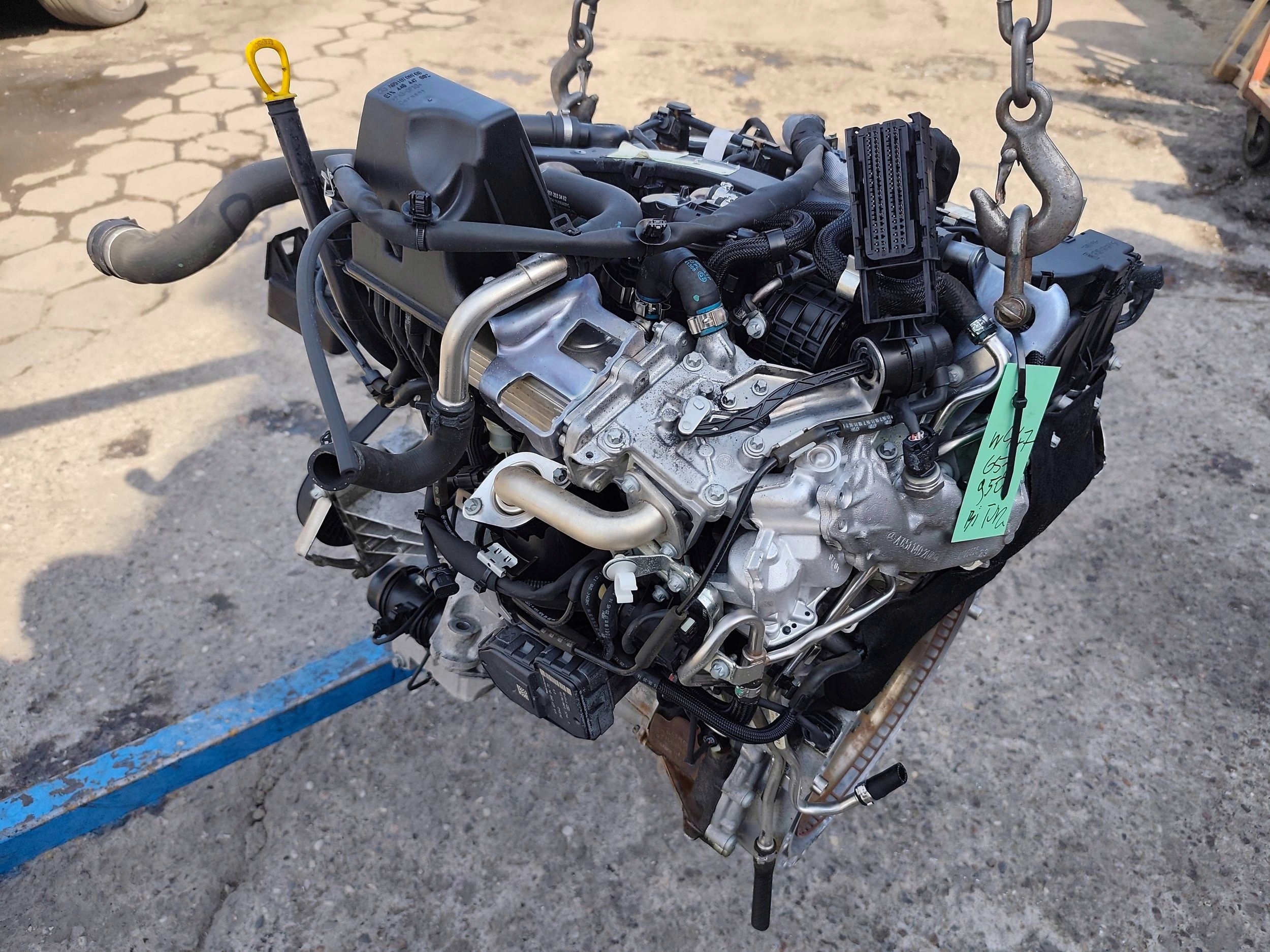 Moteur M 111.950 — vue 1