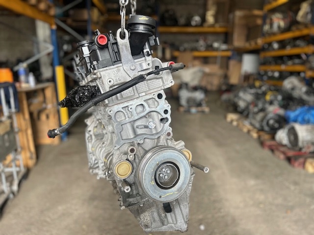 Moteur B47 D20 A — vue 2