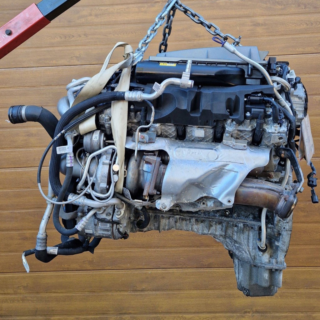 Moteur M 157.982 — vue 4