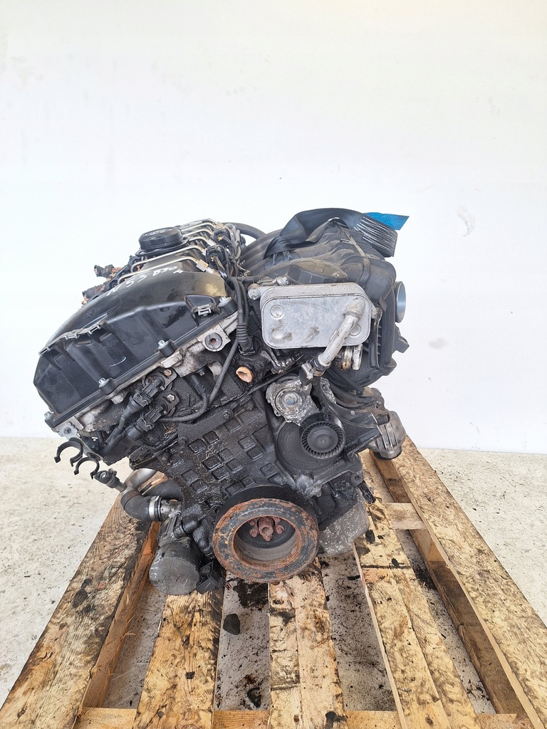 Moteur N53 B30 A — vue 2