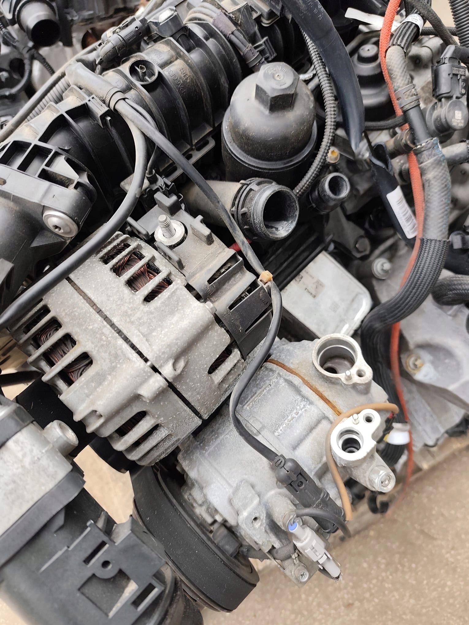 Moteur N47 D20 C — vue 7