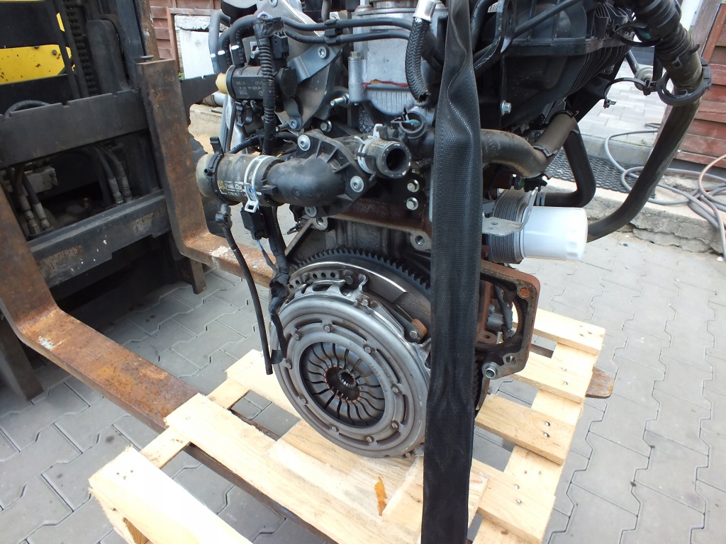 Moteur YYJB — vue 5