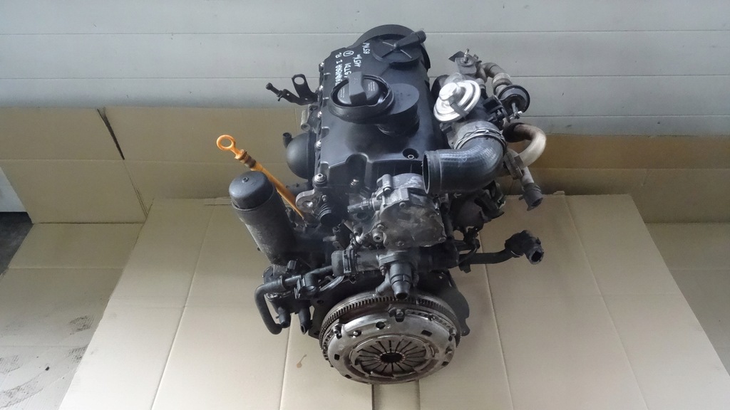 Moteur AUY — vue 5
