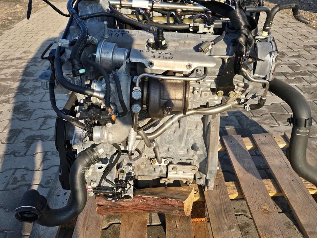 Moteur B 14 XFL — vue 2