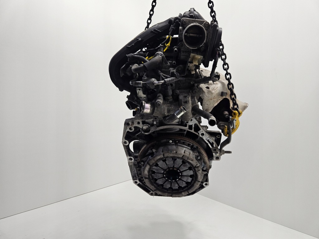 Moteur HR16DE — vue 3