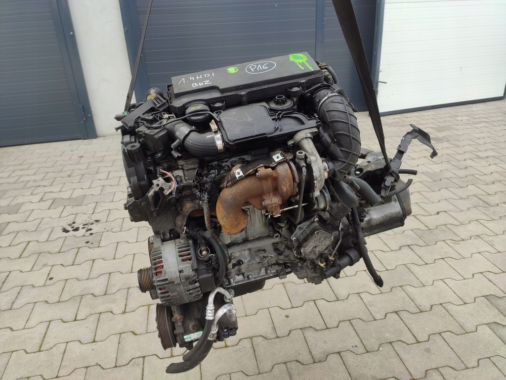 Moteur 8HT (DV4TD) — vue 1