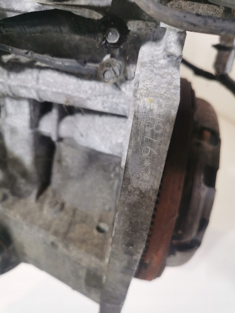 Moteur HR16DE — vue 3