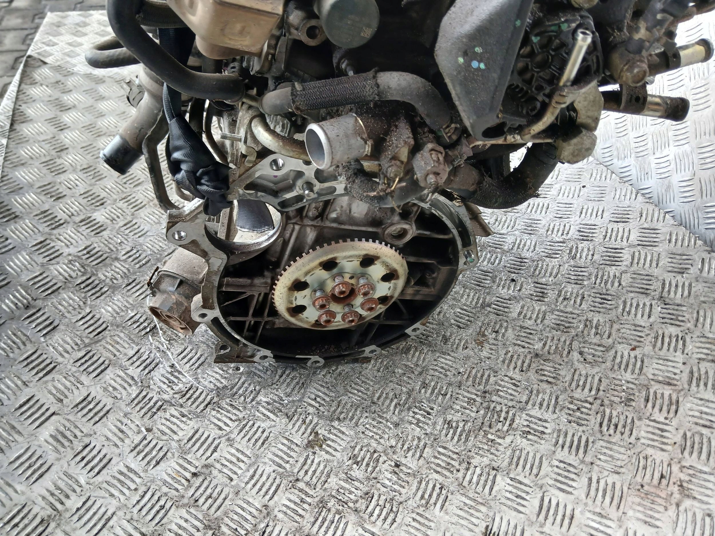 Moteur 1ND-TV — vue 4