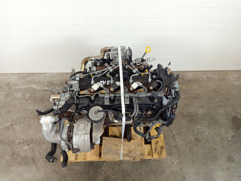 Moteur 2AD-FTV — vue 4